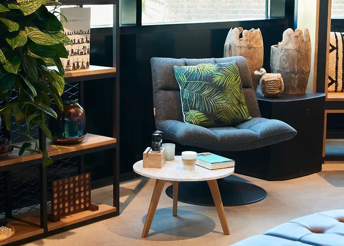 Moxy Amsterdam Schiphol Airport Hotel Hoofddorp